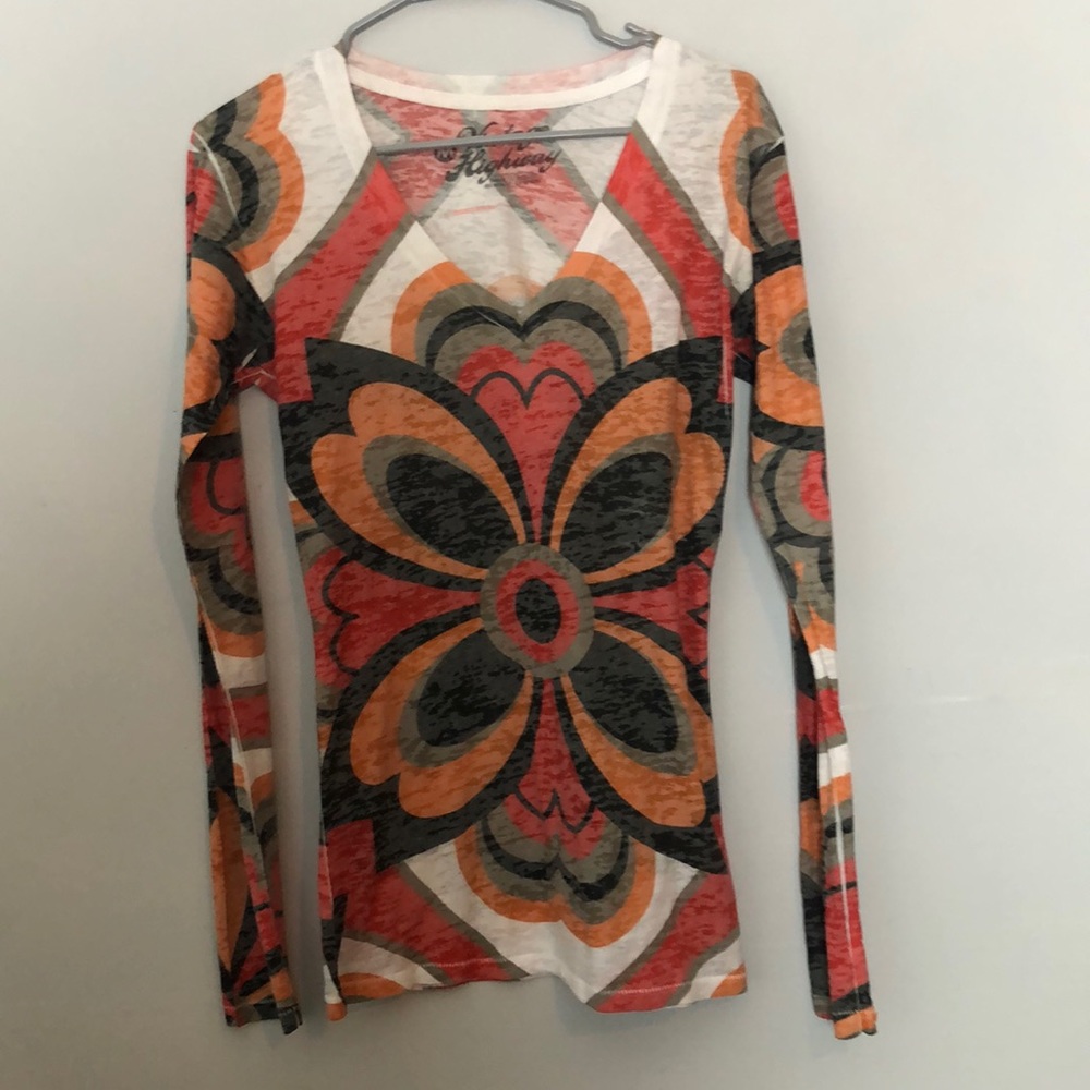 Vintage Highway Graphic Long-Sleeve V-neck Tee